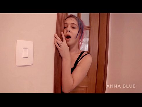 ❤️ Nilirudi kwa kaka yangu. Nilifanya mapenzi na mpenzi wake. malipo ya wasagaji. Pono ya kupendeza ❌